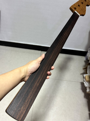 Fretless roasted flame maple - maple, 4